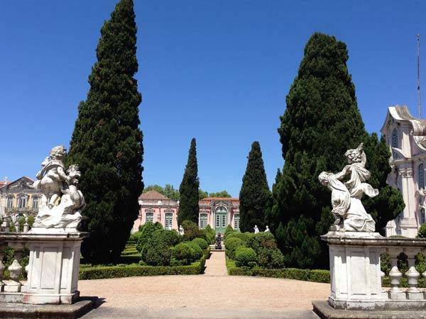 The Hanging Garden a formal French garden with box hedge parterres de broderie