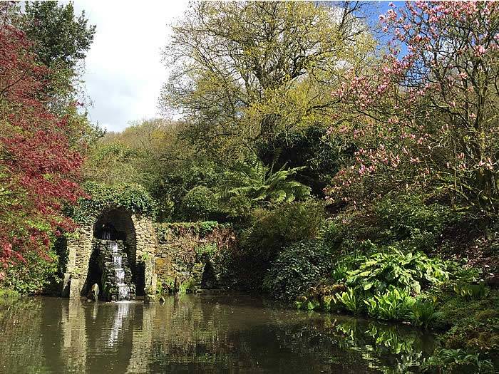 The lake at Kerdalo Gardens