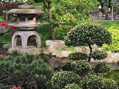 Japanese Gardens, inspirational garden designs in the Japanese style